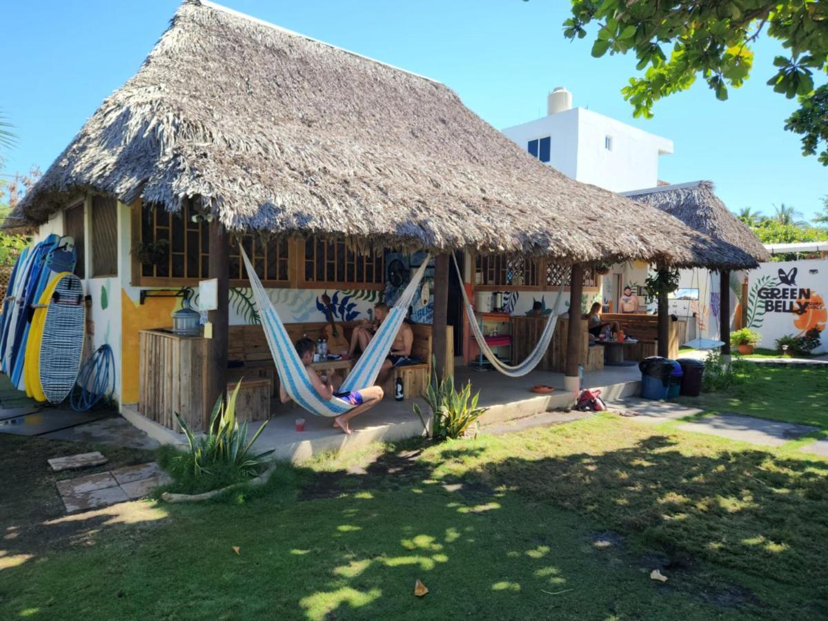 Green Belly Surf Hostel El Paredón Buena Vista 외부 사진