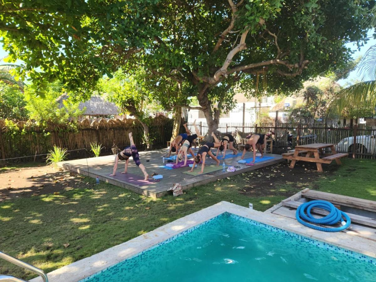 Green Belly Surf Hostel El Paredón Buena Vista 외부 사진